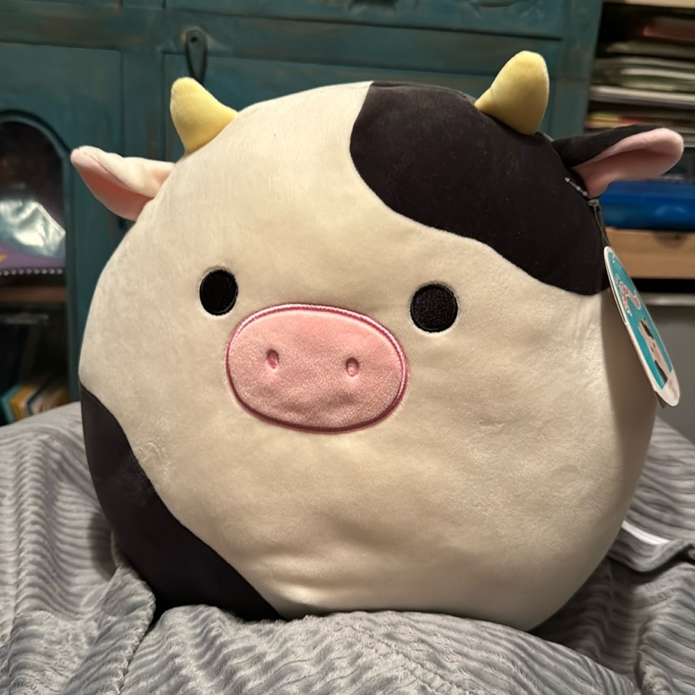 NWT KellyToy Squishmallows Connor Cow 🐄 12” PaperStore 2021